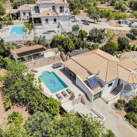 Villa Redonda ローレ エクステリア 写真